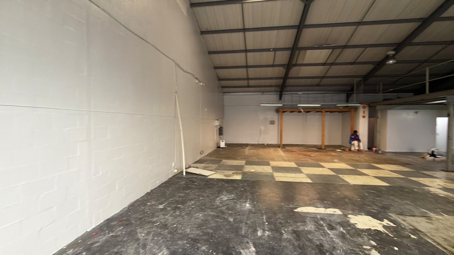 To Let Commercial Property for Rent in Brackenfell Central Western Cape